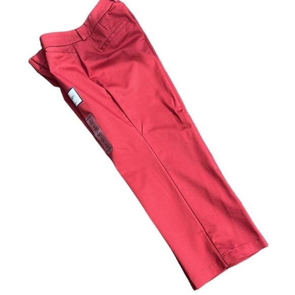 Dockers Ideal Fit‎ Metro Capri Pants - Picture 2 of 8